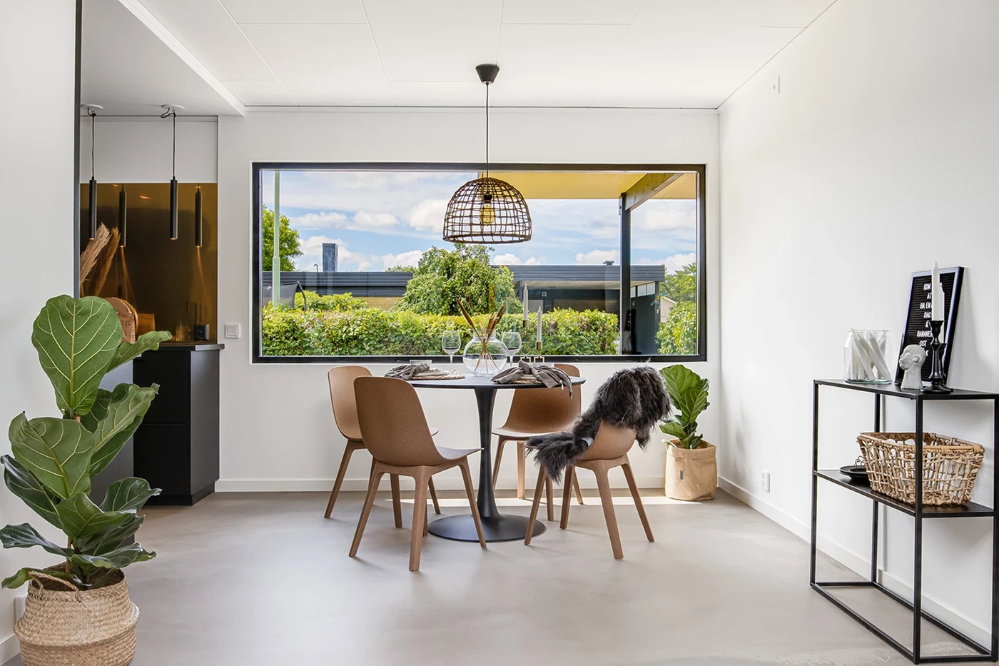 Din mäklare i Falkenberg och Halland